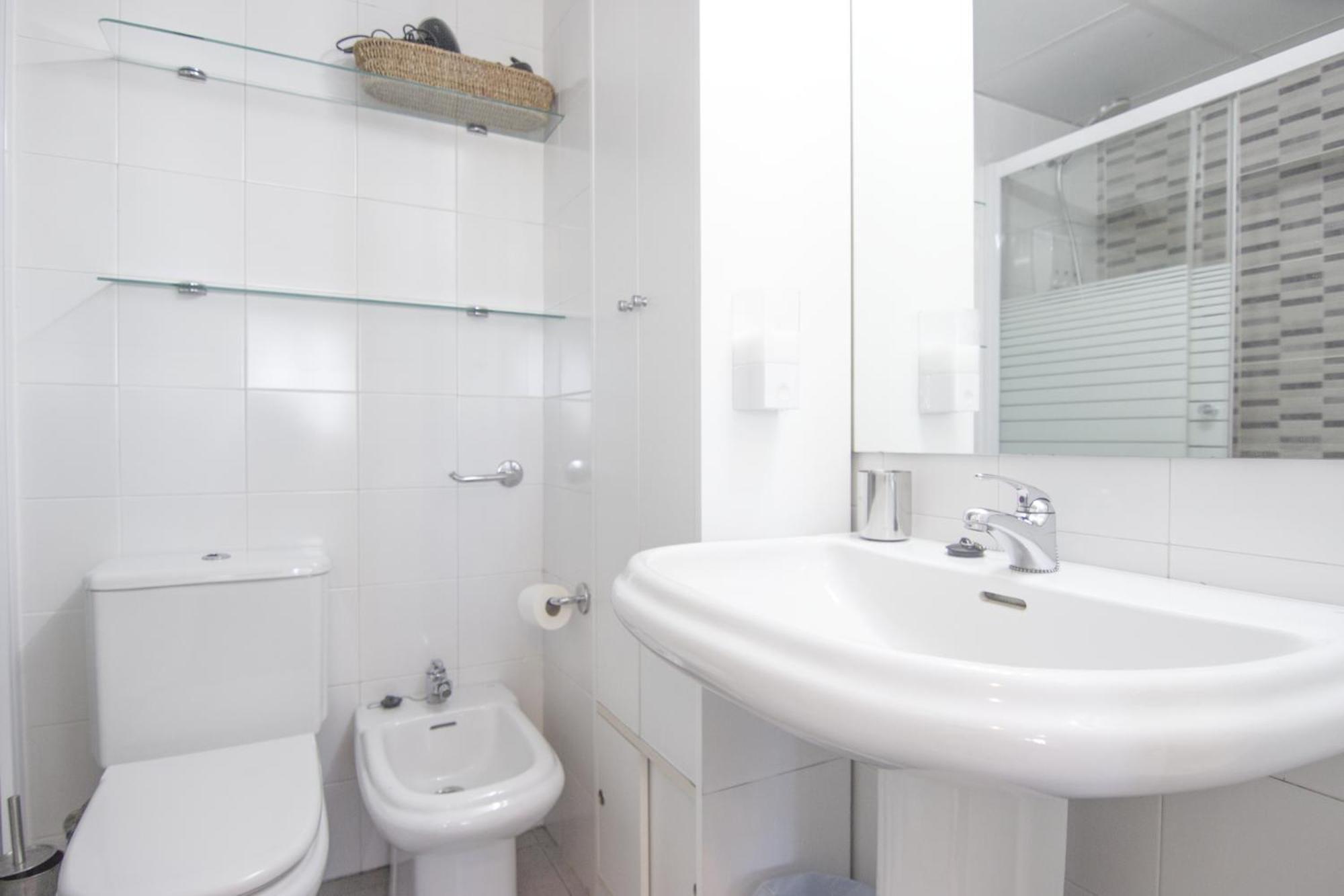 Appartamento Rentalsevilla Confortable Cerca Del Barrio De Santa Cruz *